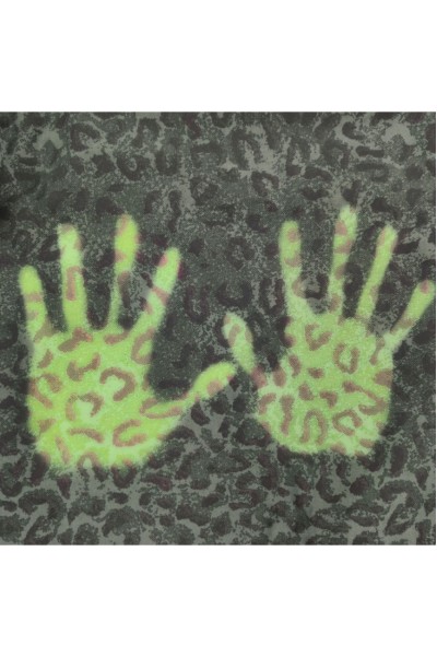 DG-HJ  溫變彈性布   感溫變色布   溫變面罩布料   溫感牛奶絲   感溫彈性針織布  成分及含量：95%滌 5%氨綸  紗支：100D  克重：200  幅寬：150cm   規格型號：藍變綠牛奶絲  彈力：有彈力 45度照